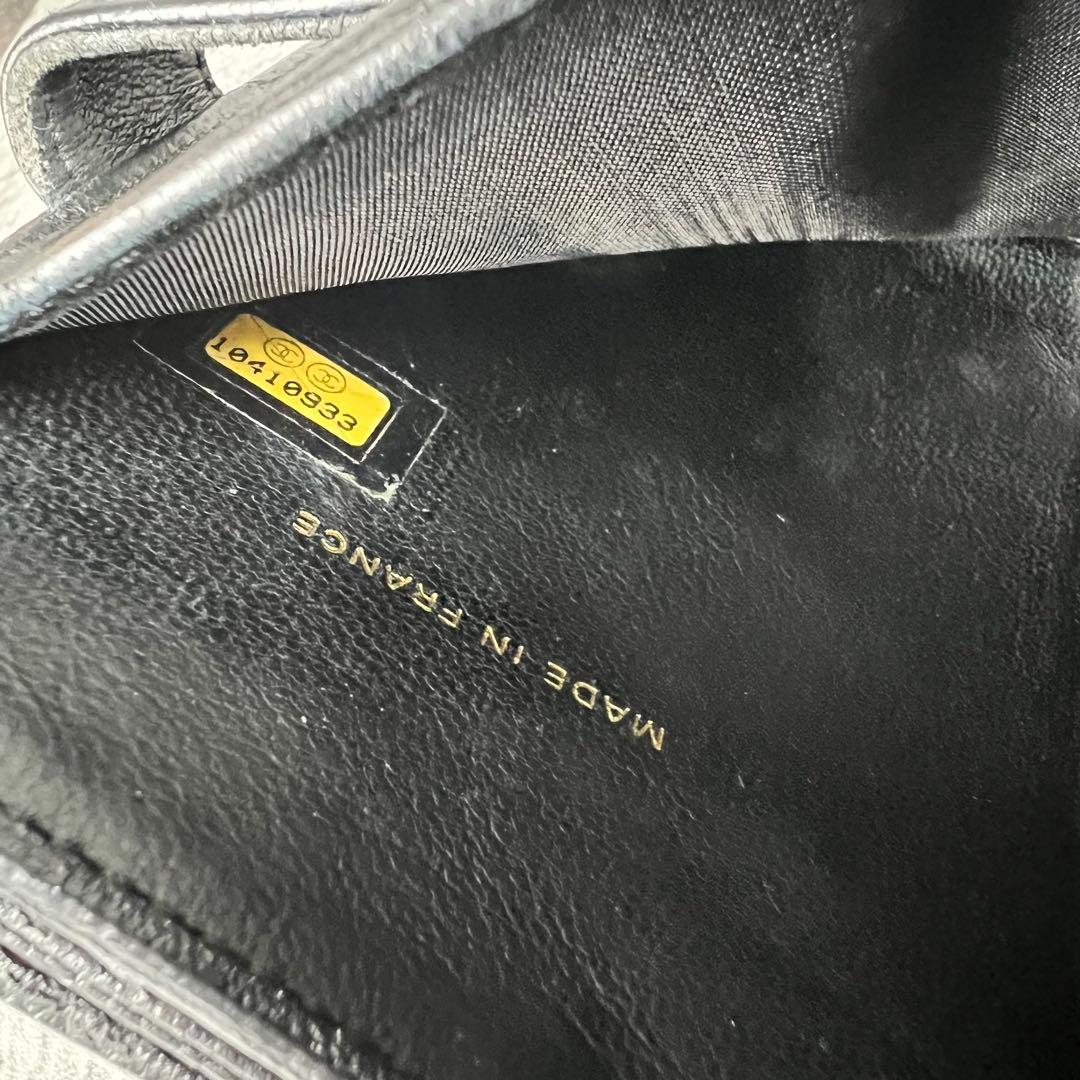 CHANEL ココマーク キャビアスキン 二つ折り財布