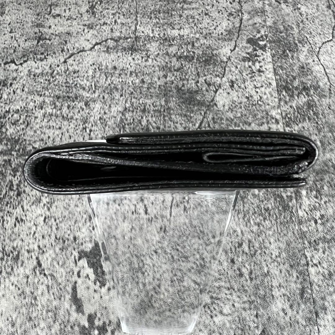 CHANEL ココマーク キャビアスキン 二つ折り財布