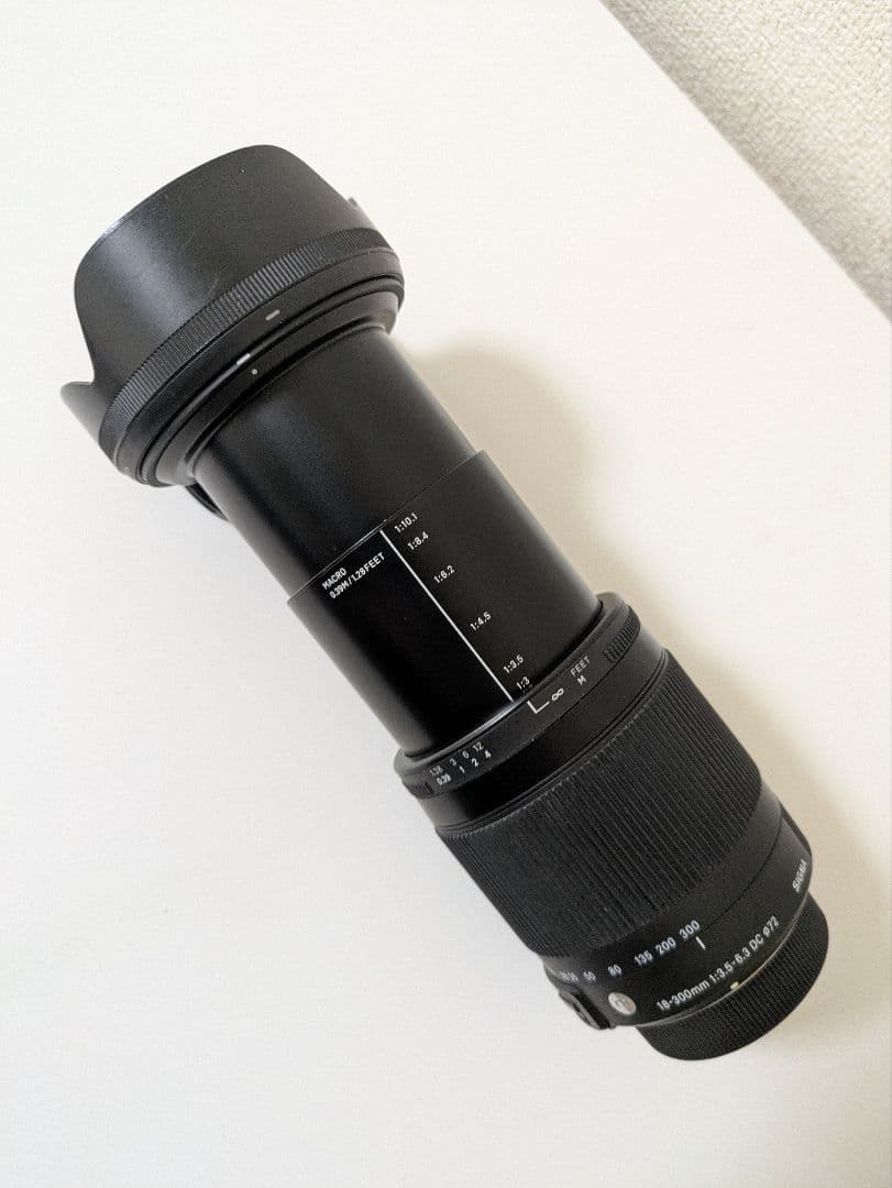 SIGMA　16-300mm　3.5-6.3 DC 72mm
