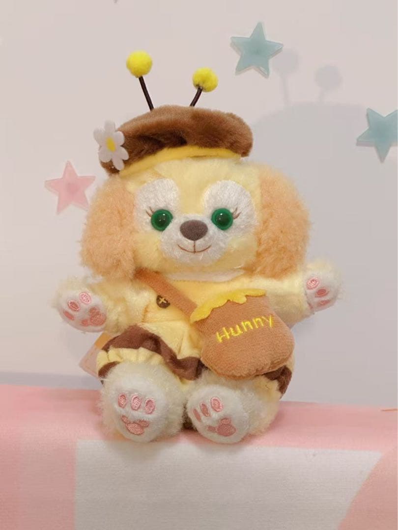 Rosé　お顔厳選　ディズニー　ミツバチクッキーアン　肩のせぬいぐるみ