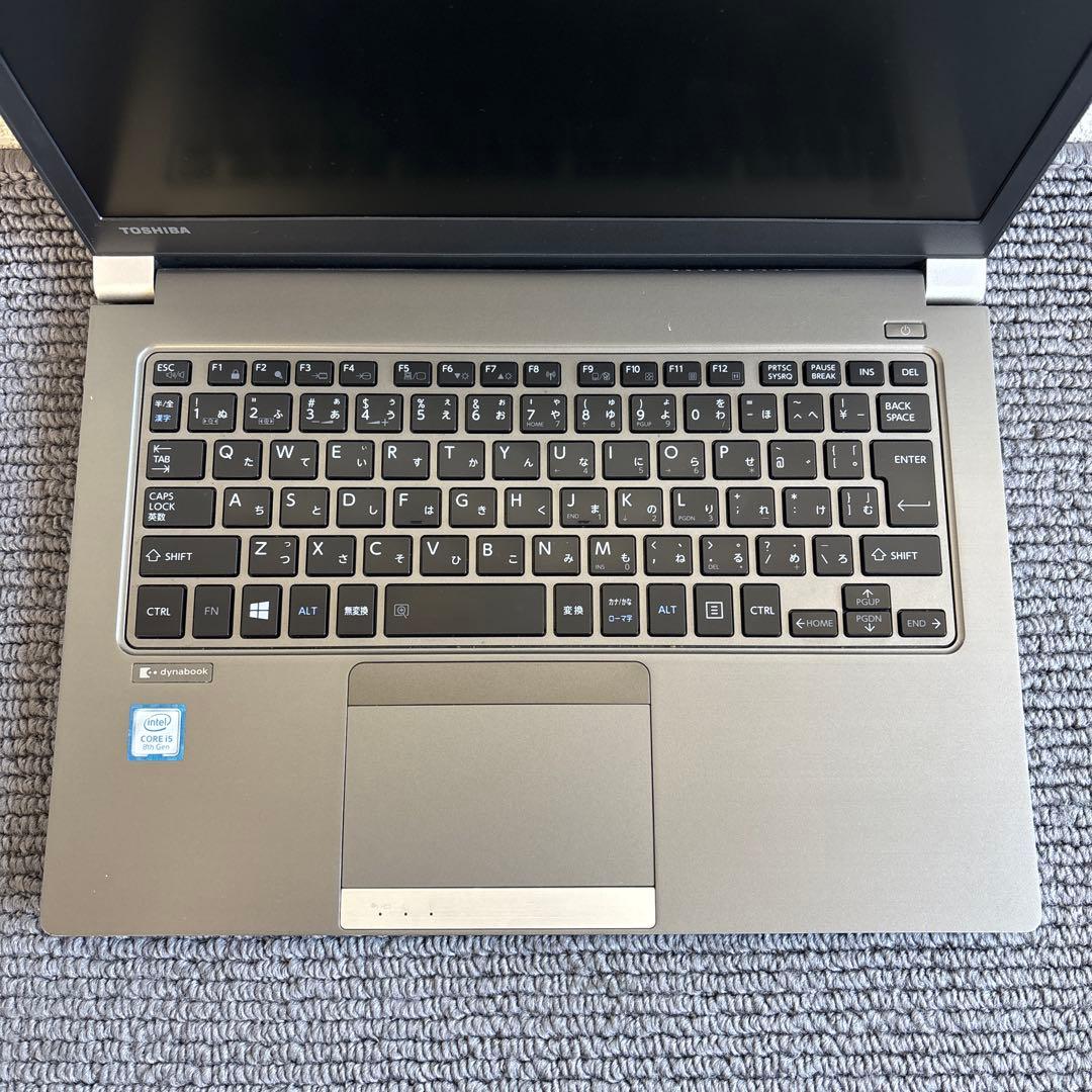 東芝dynabook R63/DN i5-8250U メモリ8GB #M6878