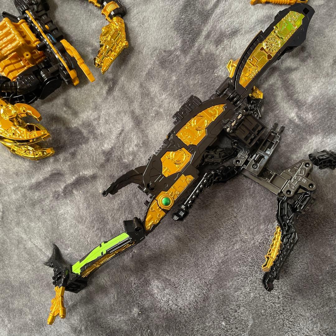 DX3大シュゴッドセット ゴッドカブト ゴッドスコーピオン ゴッドホッパー