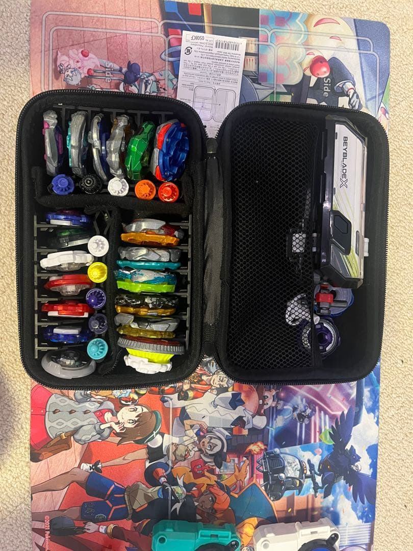 ベイブレードxセットスタジアム付きケース付き ワイバーンホバー重量個体35.33