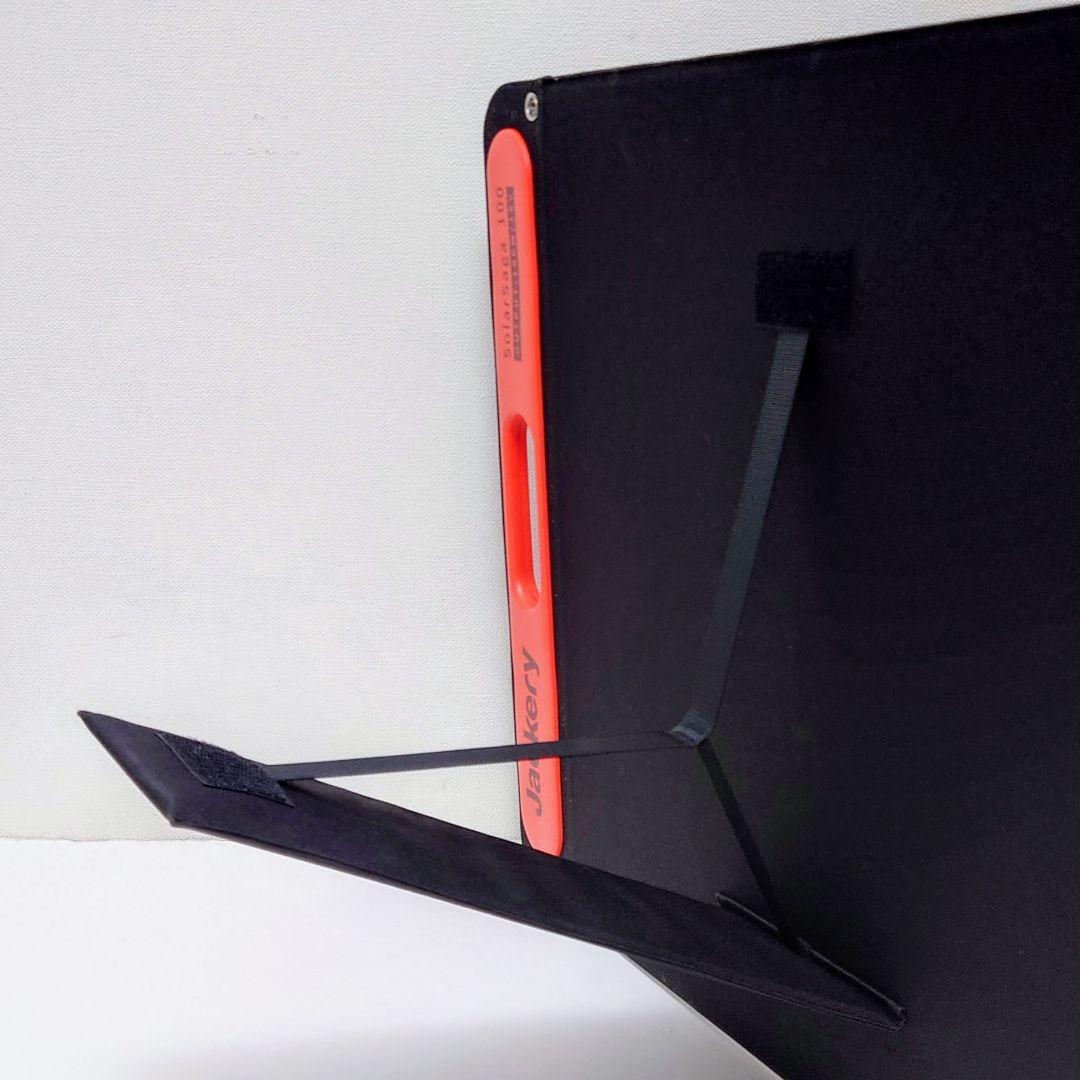 Jackery SolarSaga 100 折りたたみ式ソーラーパネル