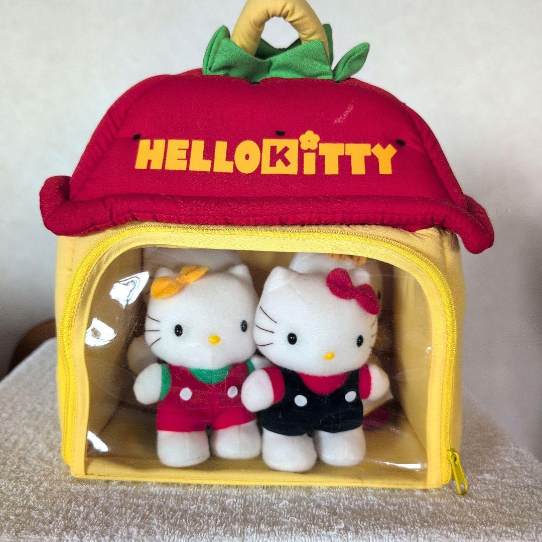 HELLO KITTY いちごハウス（ぬいぐるみ4体セット）