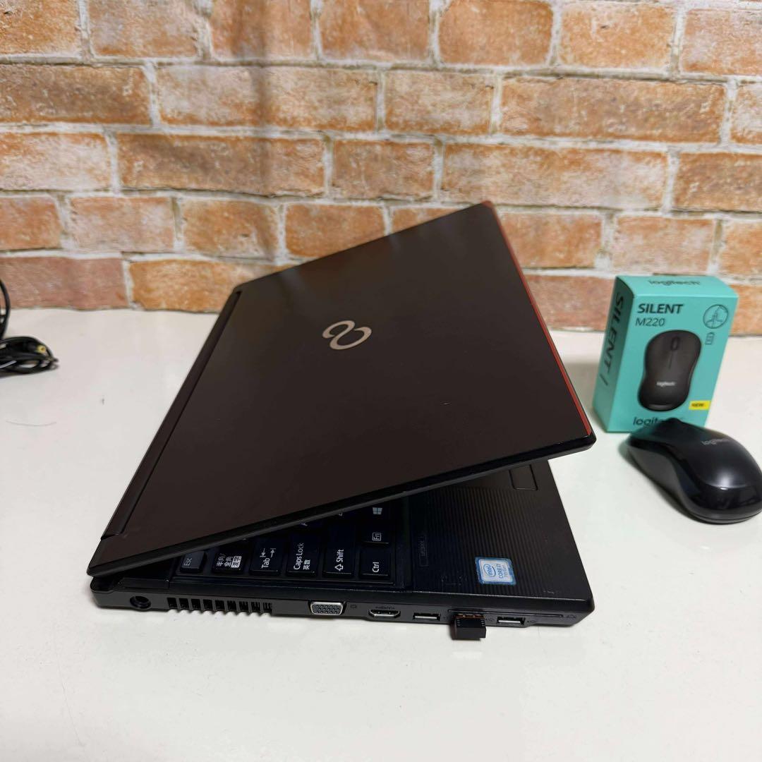 美品富士通ノート PC Core i7 SSD メモリ8GB Windows11