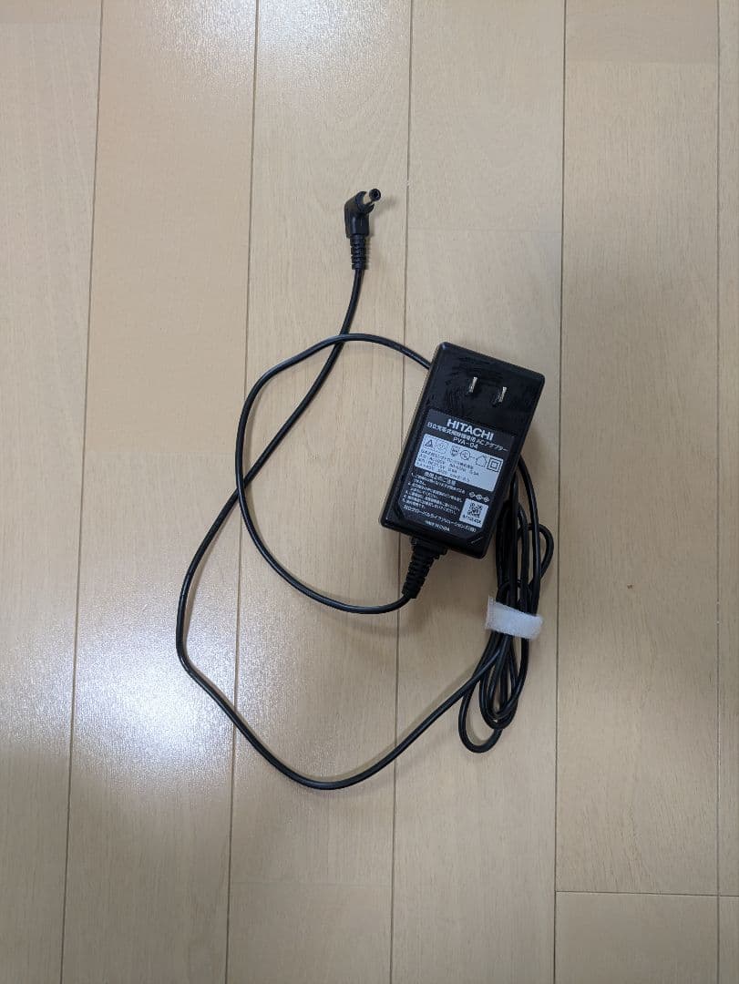 Hitachi PV-BL1H コードレス掃除機 ホワイト/ブラック