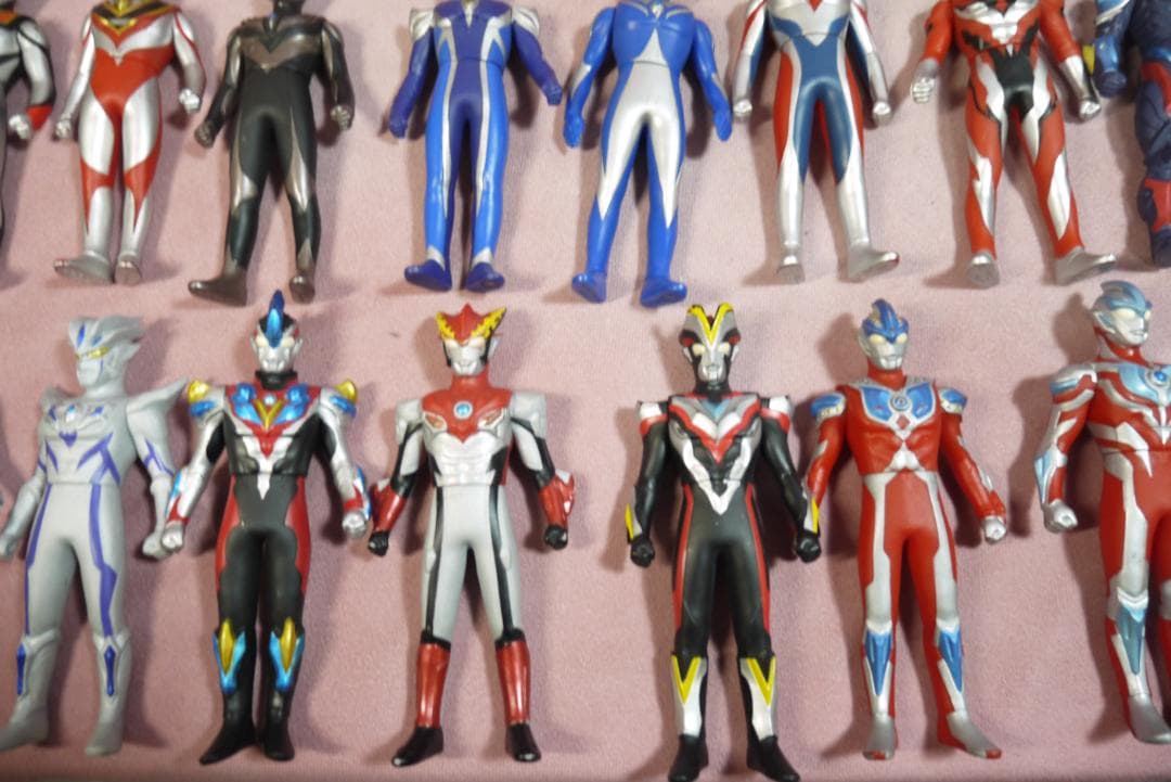 ウルトラヒーローシリーズ500　ウルトラ怪獣シリーズ500　ソフビ　69体