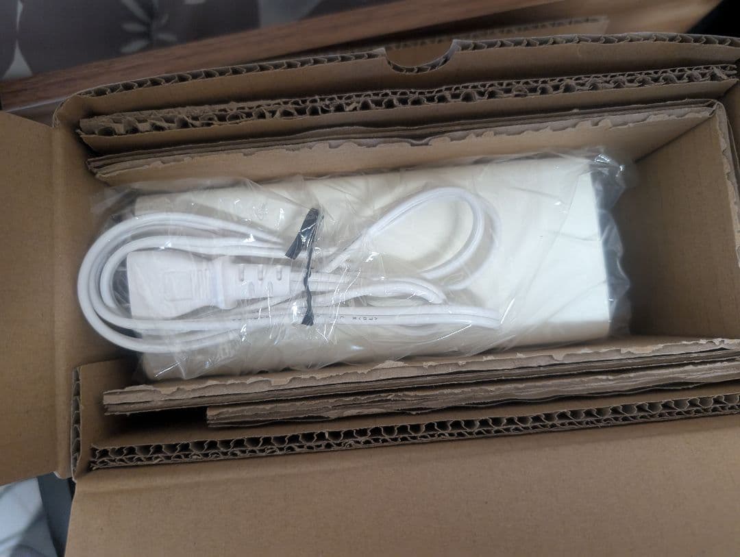 スワロー電機　昇圧器　PAL-500UE　100V→230V