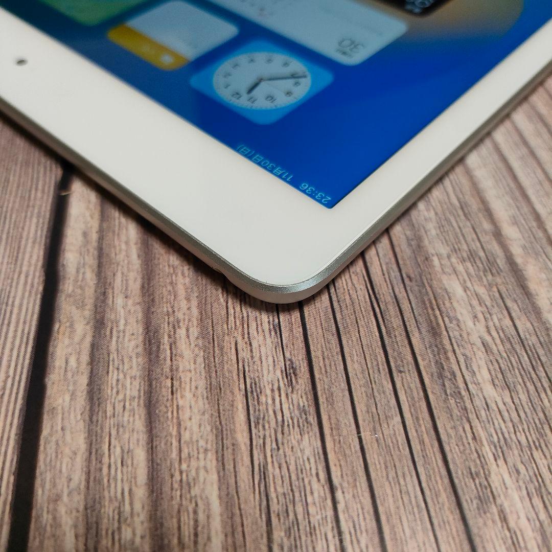 iPad 第7世代 32GB シルバー 極美品