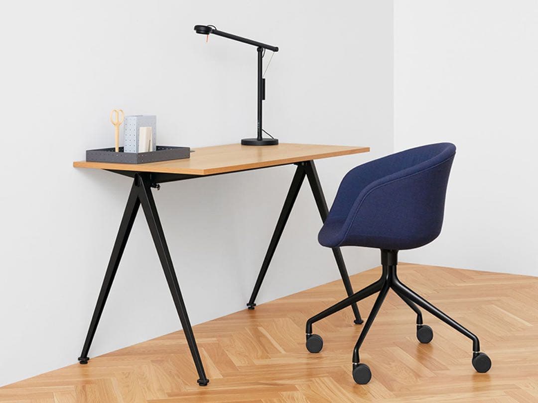 HAY ピラミッドデスク