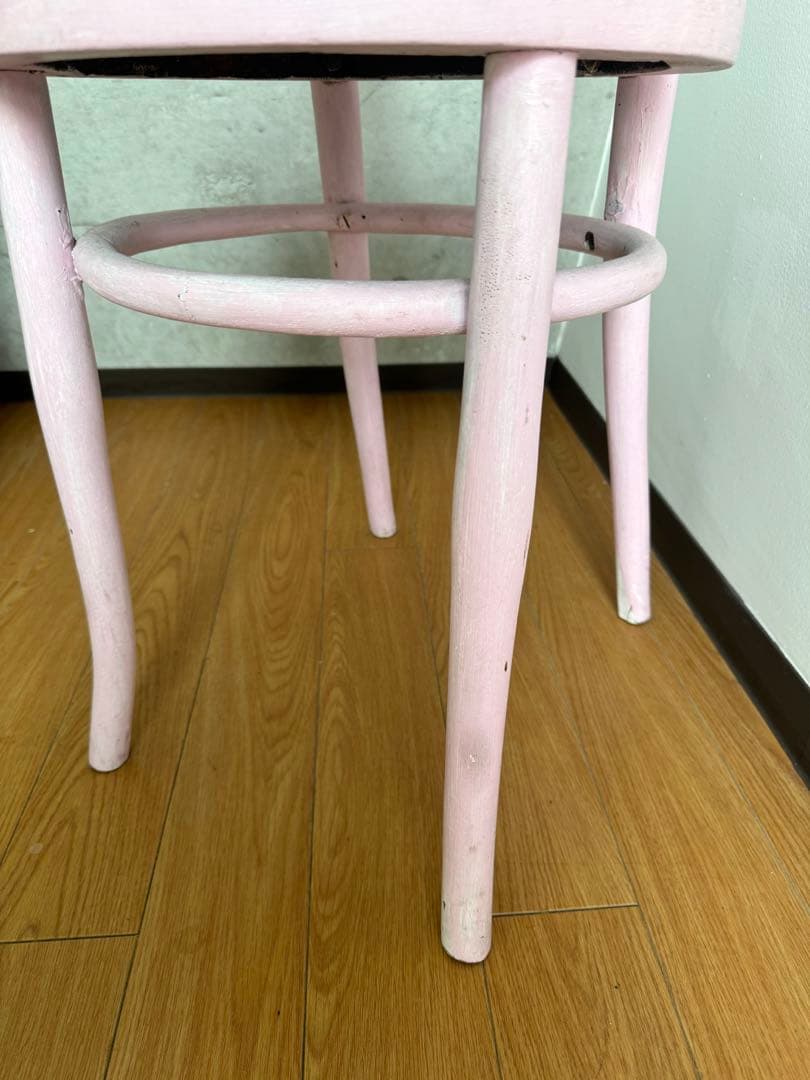 アンティークチェア　丸椅子　ピンク　ペイント家具　フランス