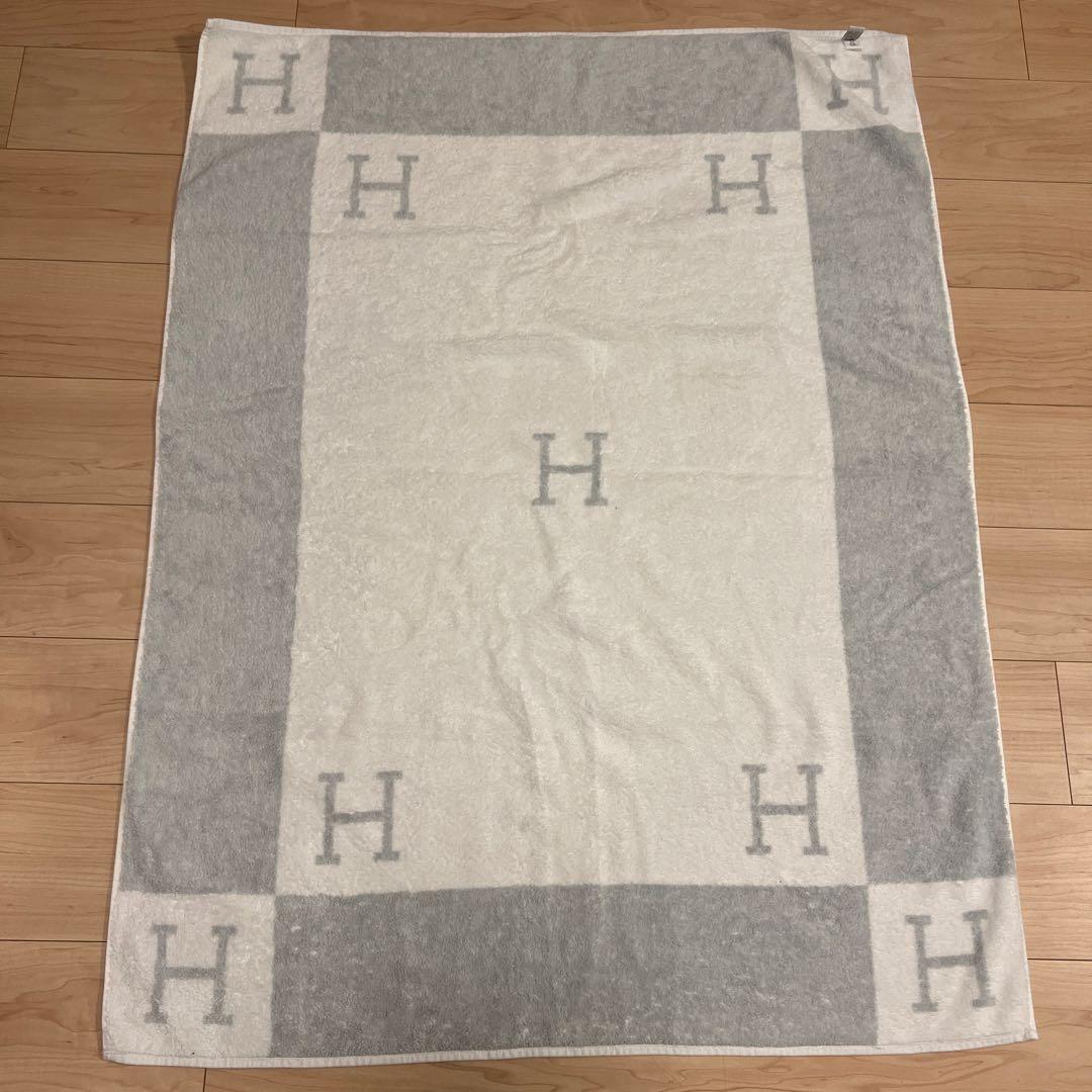 【美品】エルメス　バスタオル　アヴァロン　ブルー