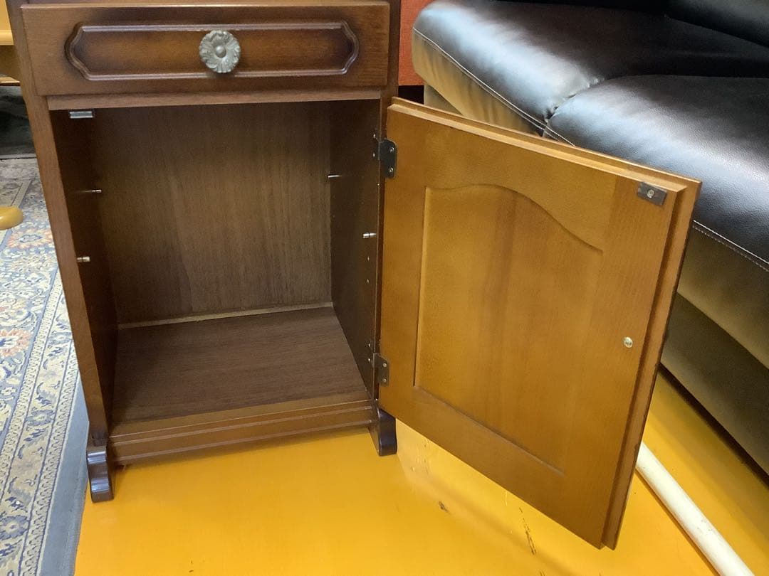 カリモク　コロニアル電話台/FAX台　アンティーク家具