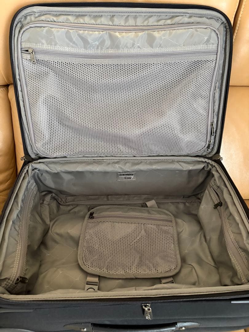 （古い割に使用感少なめ）Travelpro Crew7 機内持込　20x14x9