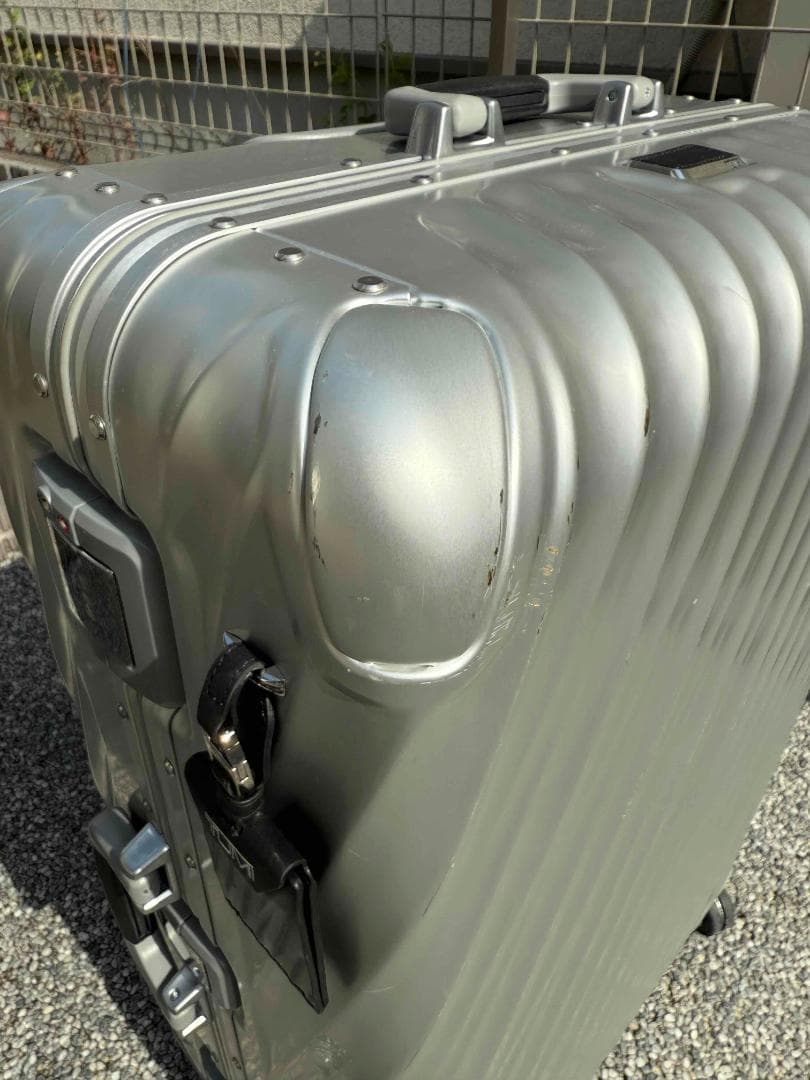 miyamasa様　TUMI 19 DGR ALUM スーツケース84L（中古）