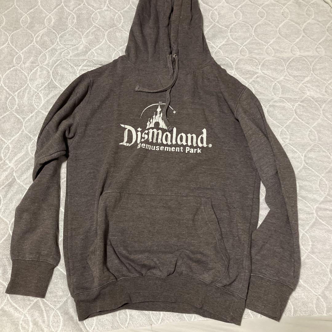 再値下げbanksy dismaland hoodieバンクシー ディズマランド