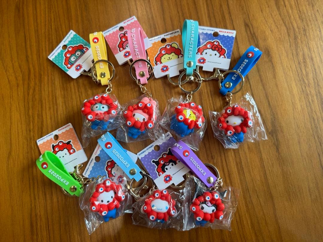 万博会場限定 ミャクミャク サンリオ 立体マスコット 全7種コンプリート