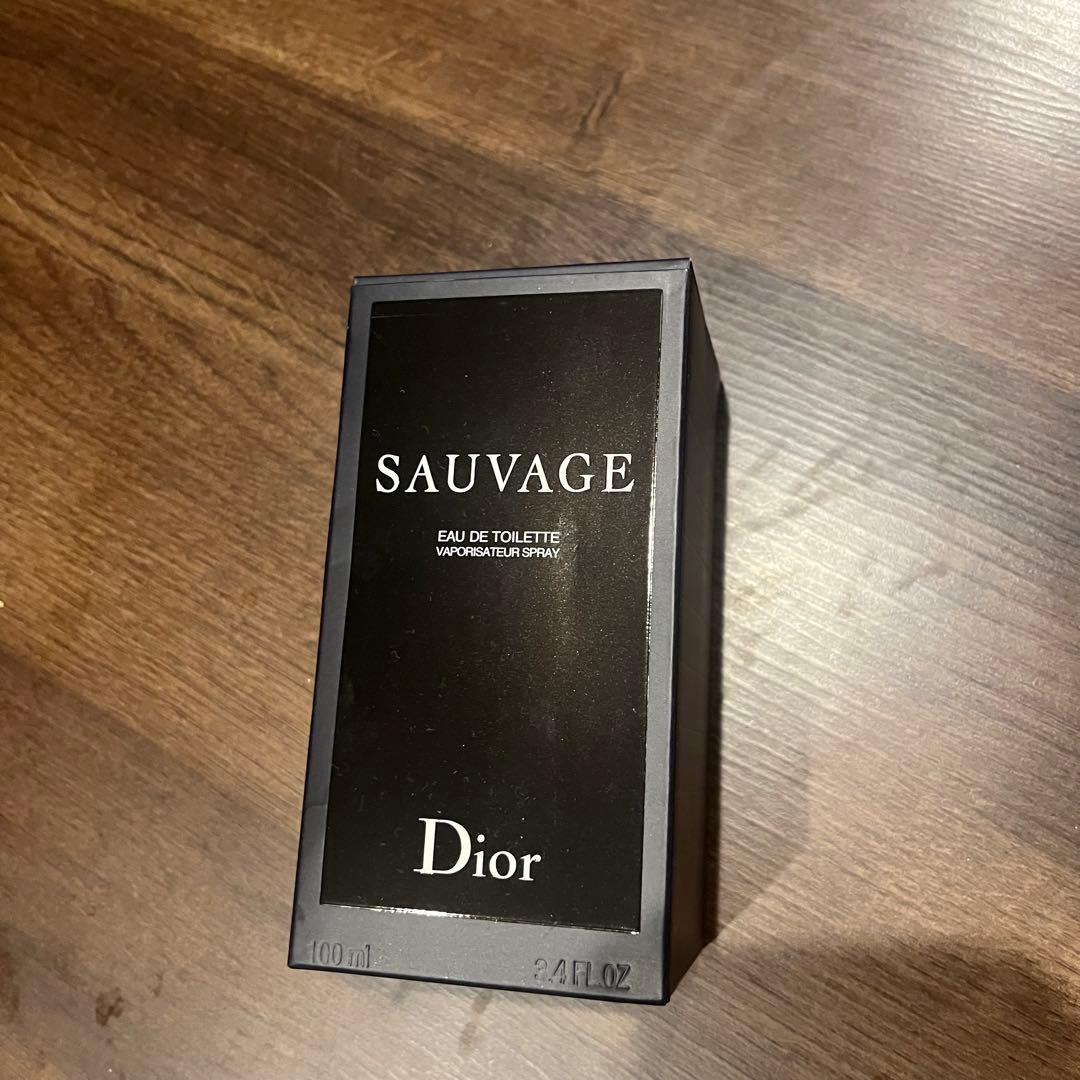 DIOR ディオール ソヴァージュ オードゥ トワレ　100ml EDT