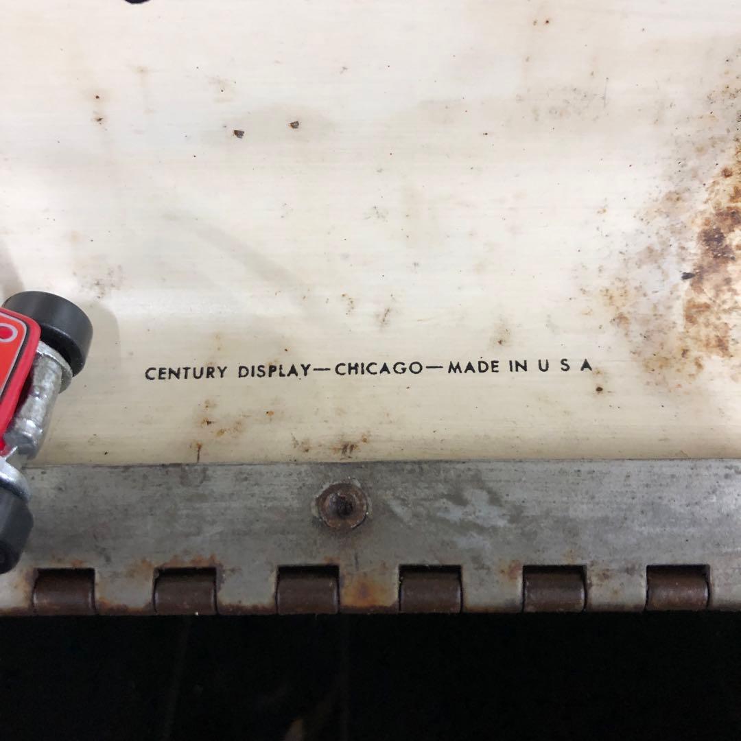 キャビネット　ボックス　鉄　錆　車　店　什器　シャビー　インダストリアル　油