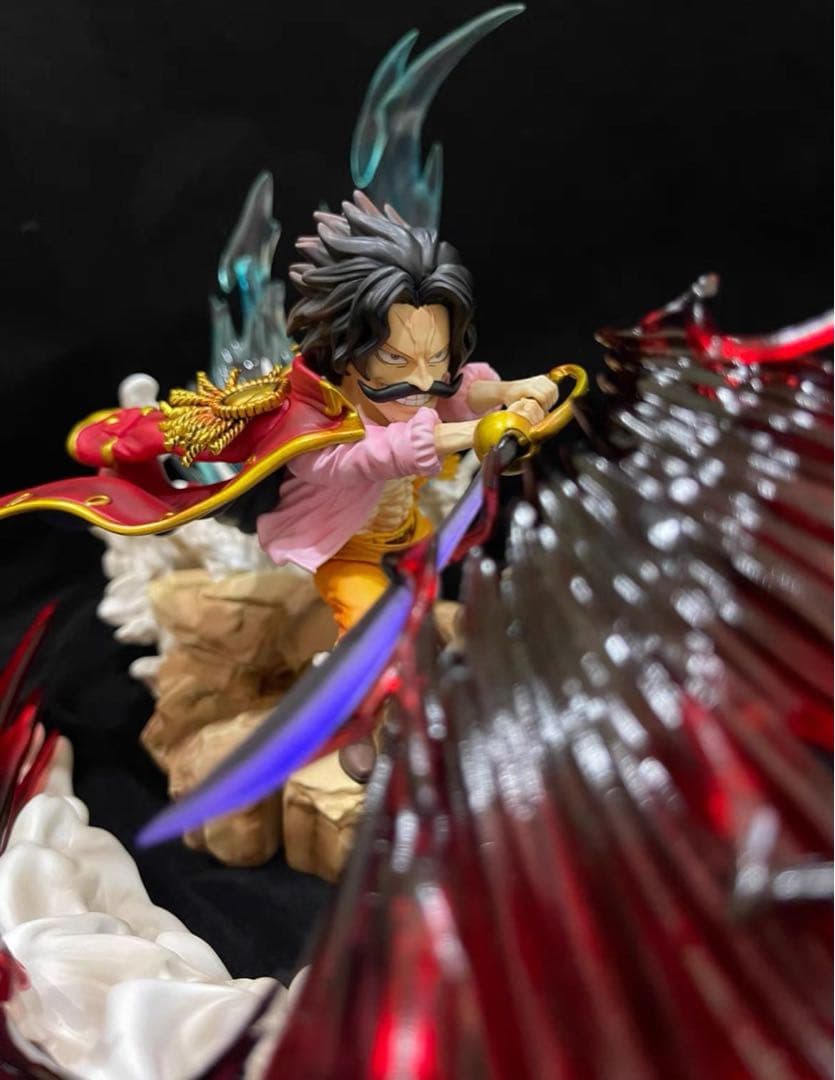 ワンピース A+-STUDIO ゴール·D·ロジャー VS 白ひげ  フィギュア