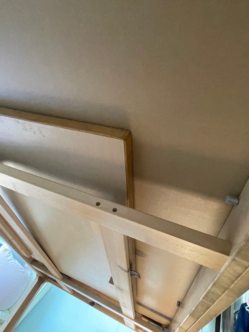 IKEAエーケダーレンダイニングテーブル