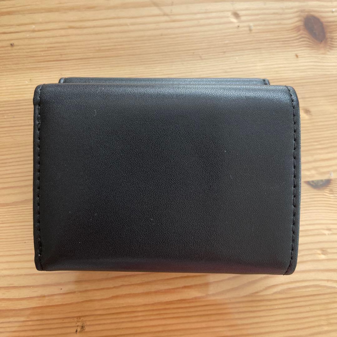 \早い者勝ち‼︎大幅値下げ‼︎/【美品】ヴィヴィアン　財布　三つ折り　コンパクト