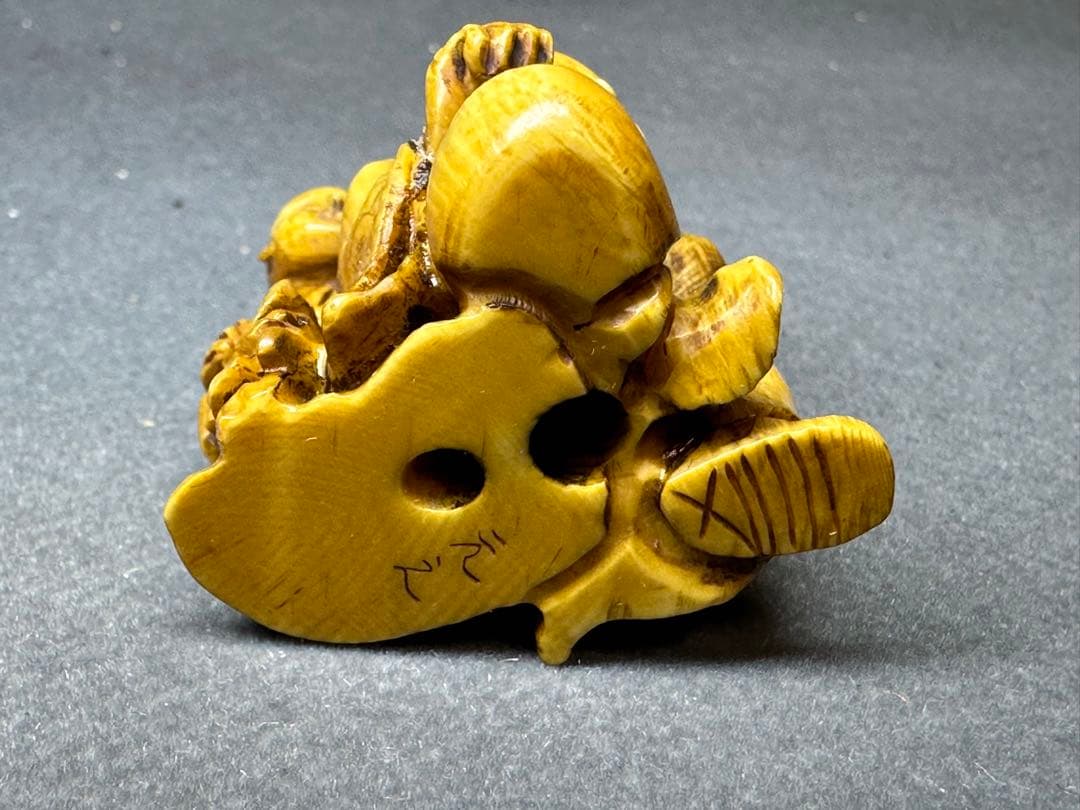 極上　江户　根付　オナガドリ　古美術品　 置物　細密細工　骨董　アンティーク