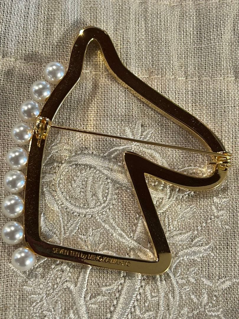 ◆新品未使用◆ セブンテン seventen ホースブローチ お馬さん パール