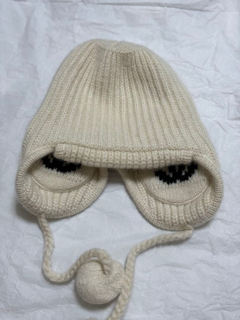 CHANEL シャネル　2025/26秋冬プレコレクション　ニット帽　ポンポン