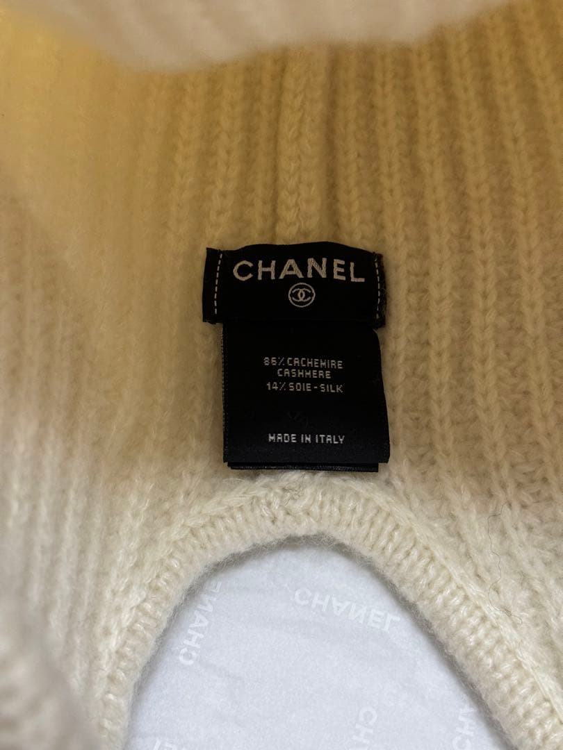 CHANEL シャネル　2025/26秋冬プレコレクション　ニット帽　ポンポン