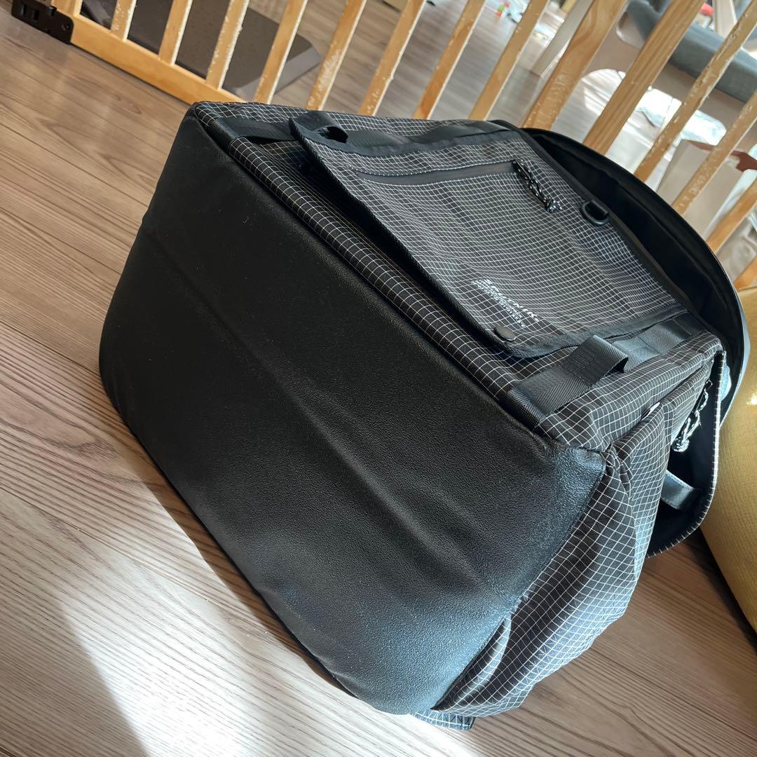 SPUTNIK ペットキャリー ブラック チェック柄　新品　中型犬