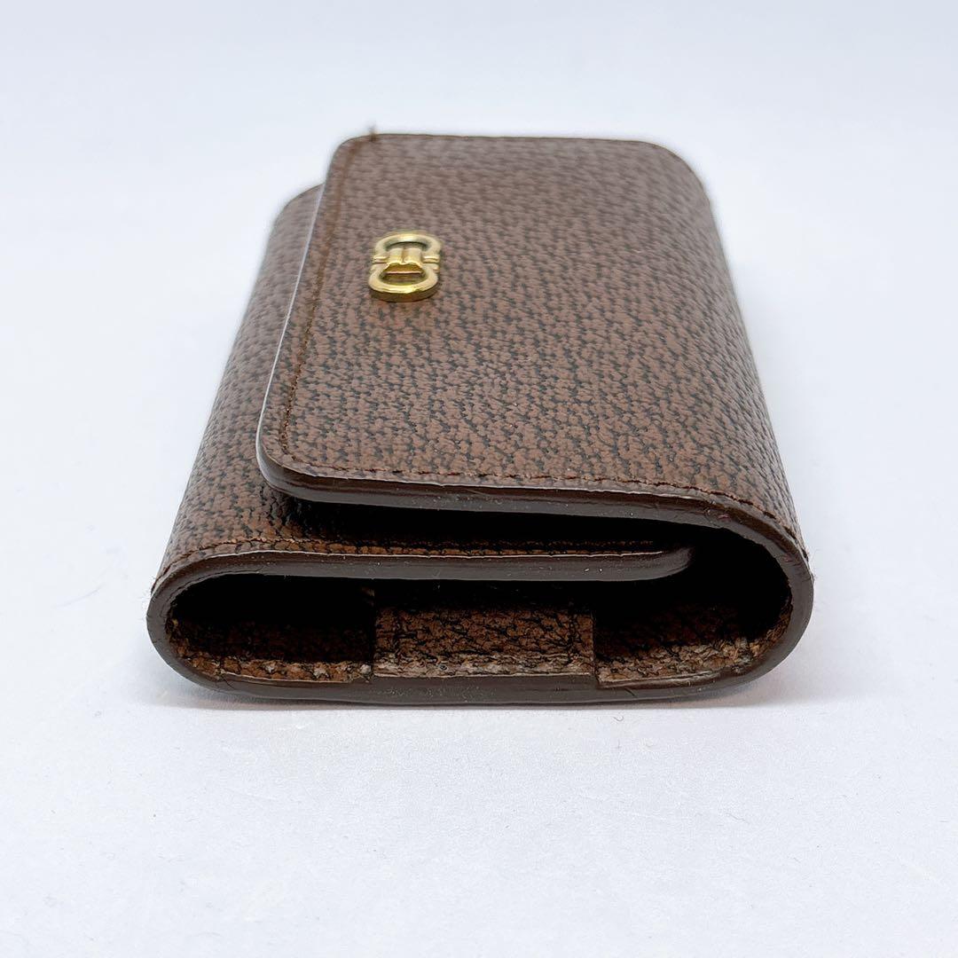 【美品】フェラガモ レザー ガンチーニ 6連 キーケース ピッグレザー