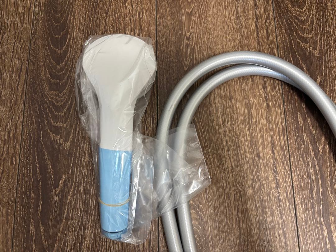 【新品未使用】TOTO シャワー混合栓 TBV03401J