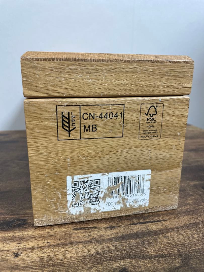 マッカラン 25年の空き瓶　木箱付