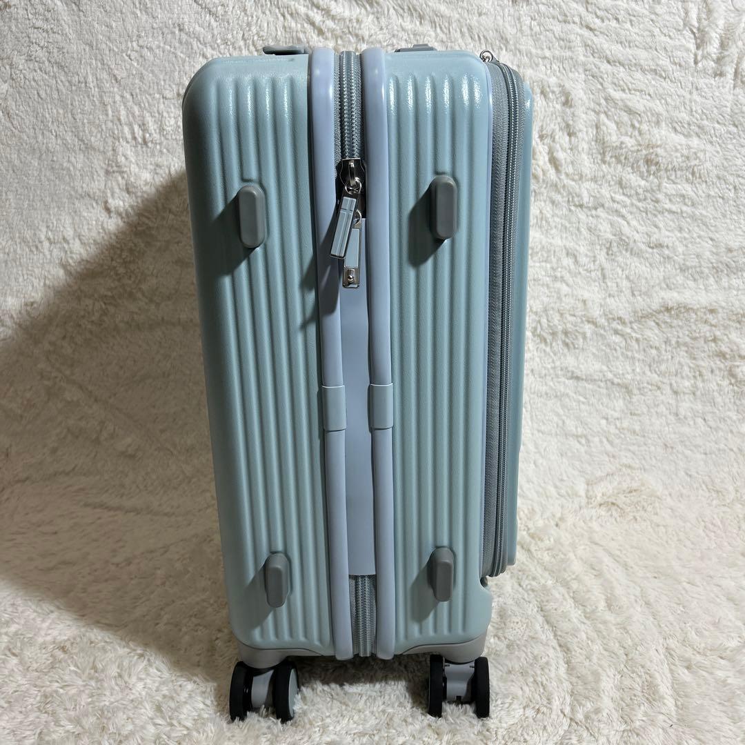 【極美品】イノベータースーツケース inv30 21L ペールブルー 機内持ち込