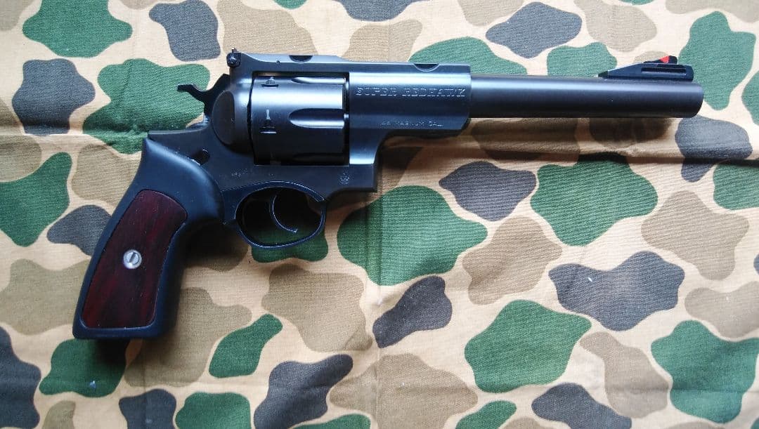 ガスガンタナカスーパーレッドホーク18才以上対象