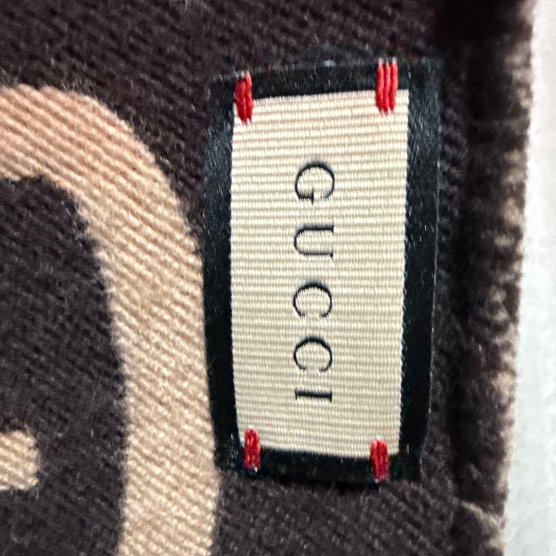 GUCCIマフラー　GGジャガード　ベージュ