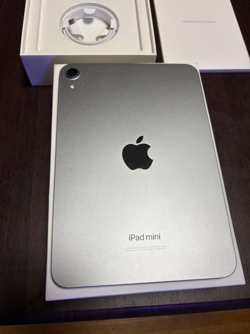 Apple iPad mini 第7世代（A17 Pro）　本体