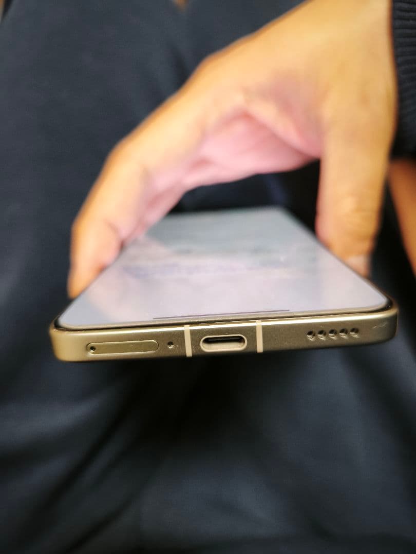 Xiaomi14Tpro チタングレー　256GB　中古品　明日までに発送