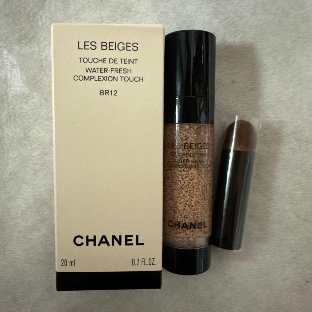 シャネルリキッドファンデーション★レ ベージュ トゥッシュ ドゥ タンBR12