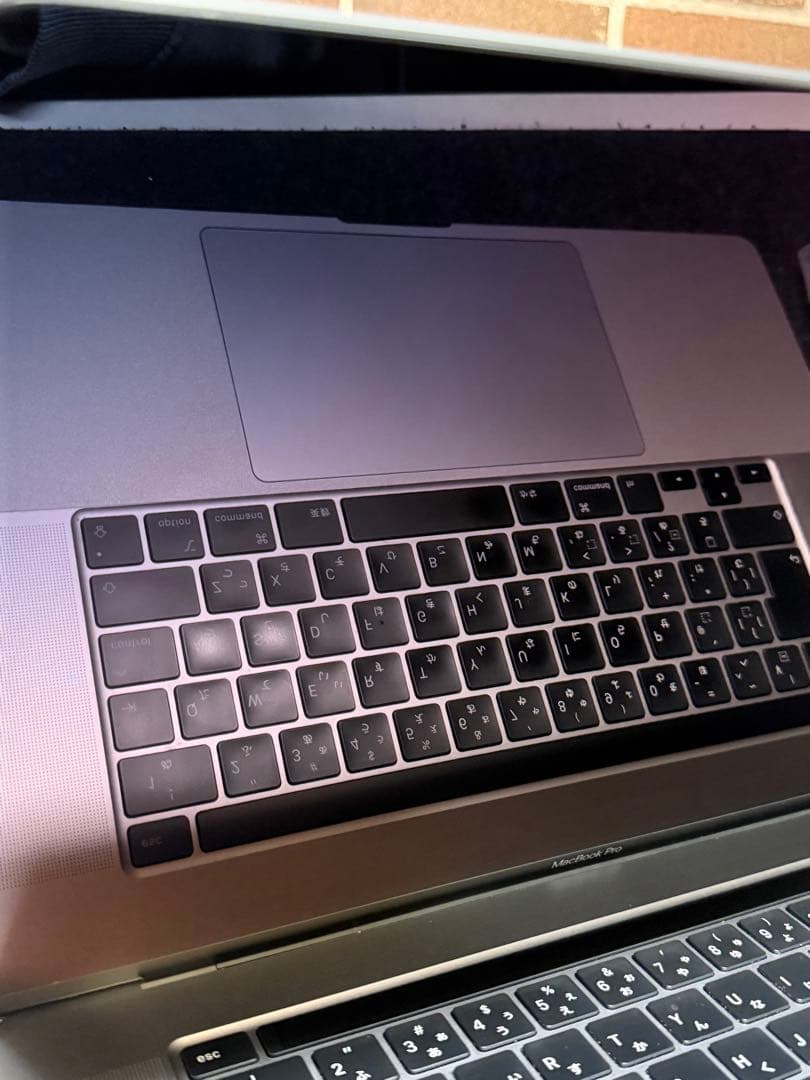 MacBook Pro 16インチ 2019 i7/16GB/512GB