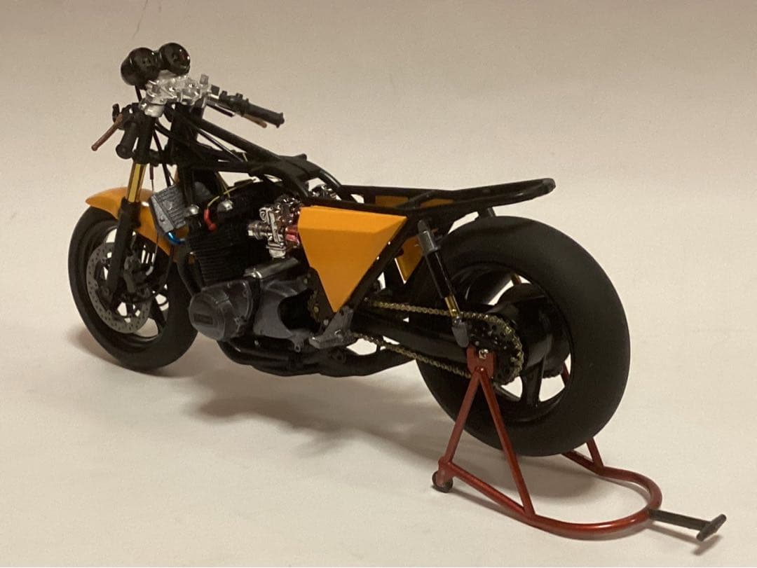 メカザワ バイクプラモデル族車　アオシマ1/12 Z1-R (ジャンク品)