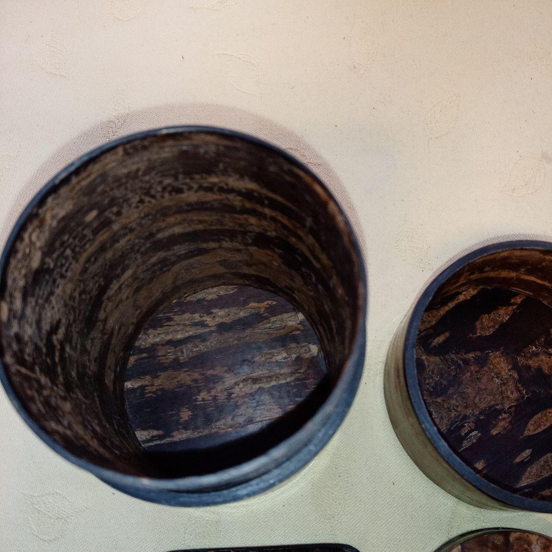 茶筒　樺細工 　総皮茶筒　円筒形容器 　中蓋と茶杓付き　保存容器