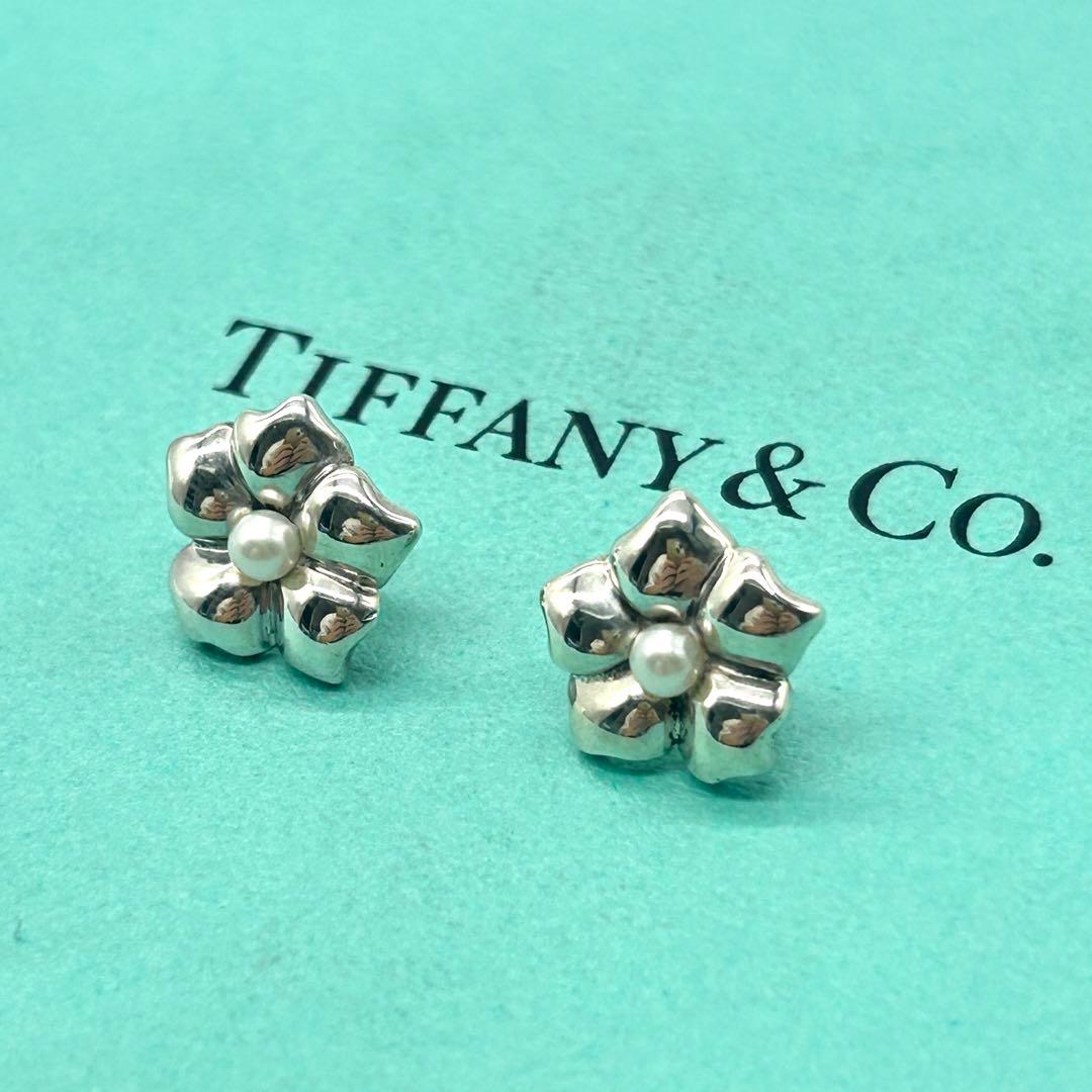 ティファニー　フラワー　パール　スタッド　ピアス　シルバー　925