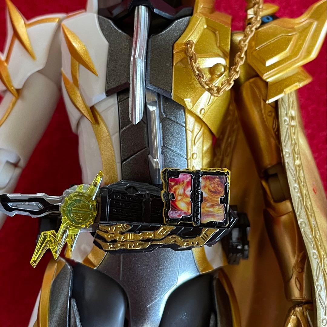 S.H.Figuarts 仮面ライダーカリバー　仮面ライダーエスパーダ　セイバー