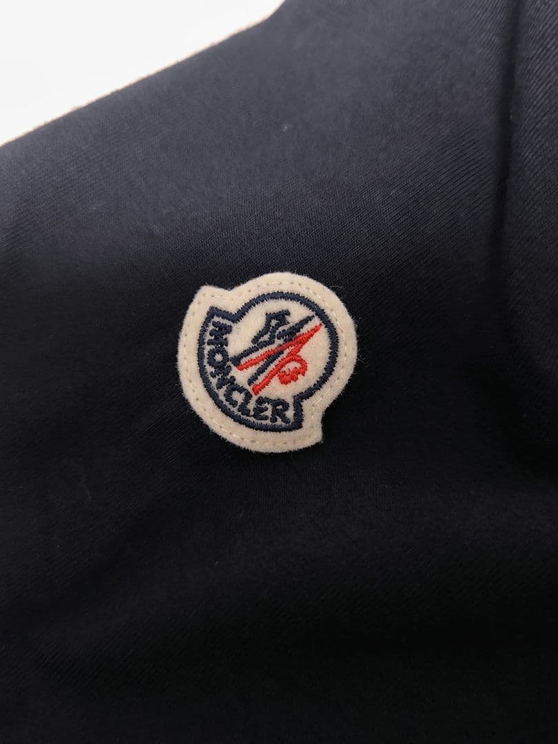 y*2様 MONCLER ネイビー Tシャツ 新品