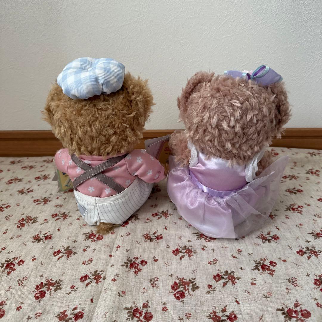 上海ディズニー❤️春日　ダッフィー＆シェリーメイ　ぬいぐるみSS