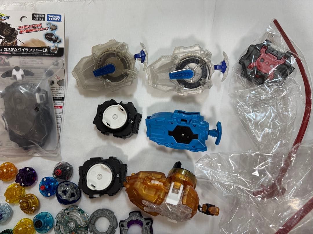 ベイブレードバースト　まとめ売り　ランチャー　ハイペリオン　ミラージュファブニル