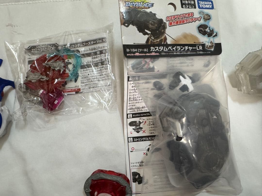 ベイブレードバースト　まとめ売り　ランチャー　ハイペリオン　ミラージュファブニル